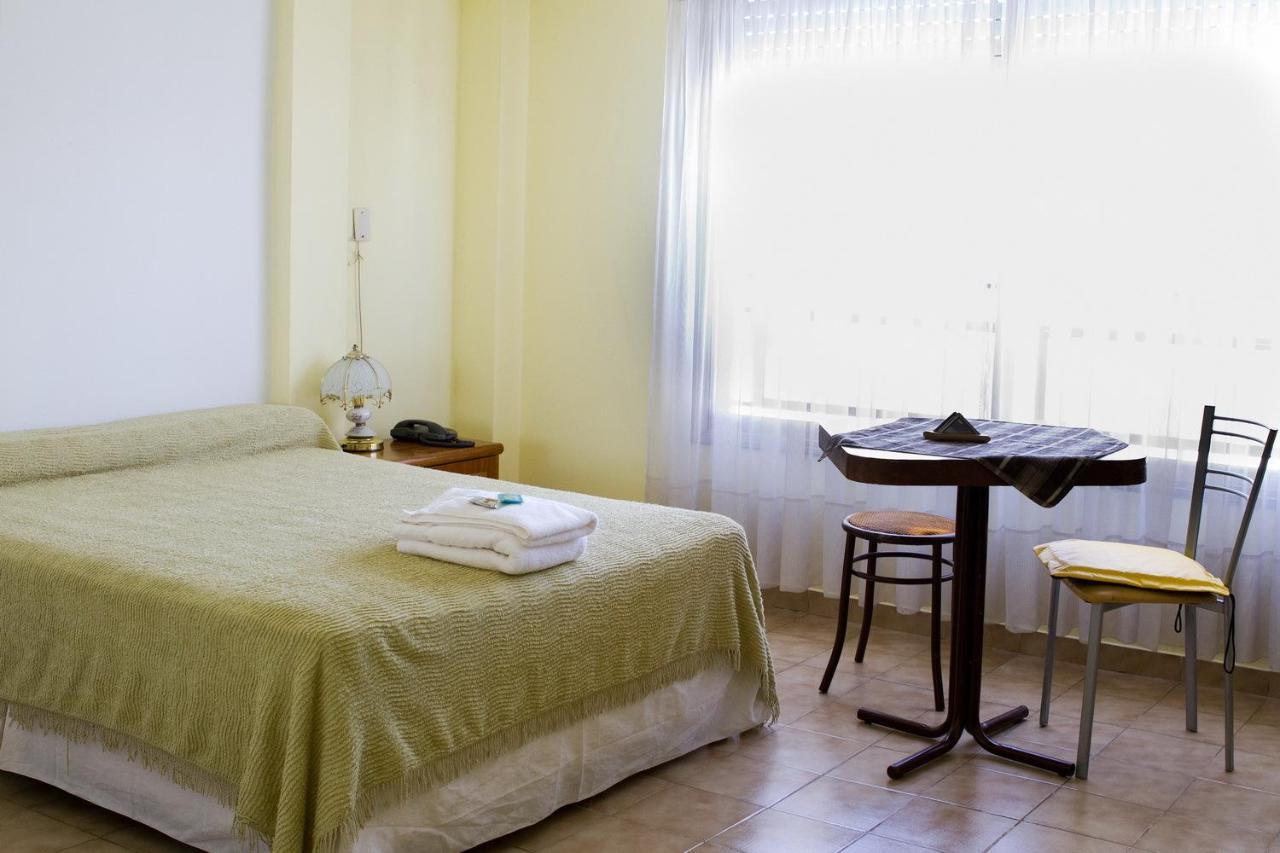 Aparthotel Casino Neuquén Δωμάτιο φωτογραφία